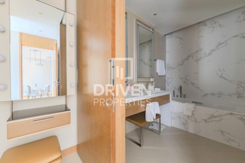 Квартира с 1 спальней в The Address Residences Dubai Opera, ОАЭ №192866 15