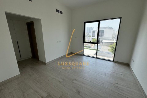 Вилла с 4 спальнями в Murooj Al Furjan, ОАЭ №162452 6