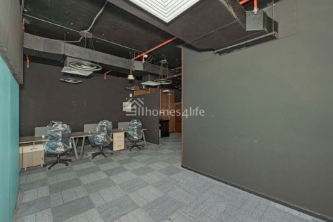 87m² Office in Al Manara Tower, UAE No. 170560 16