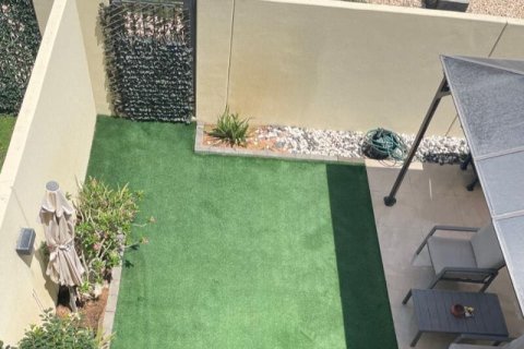 Townhouse de 2 dormitorios en Villanova, UAE No. 152538 3