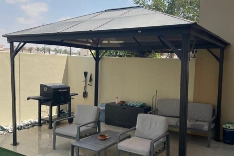 Townhouse de 2 dormitorios en Villanova, UAE No. 152538 7