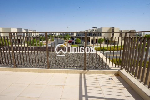 Villa de 4 chambres à EMAAR South, UAE No. 205853 20