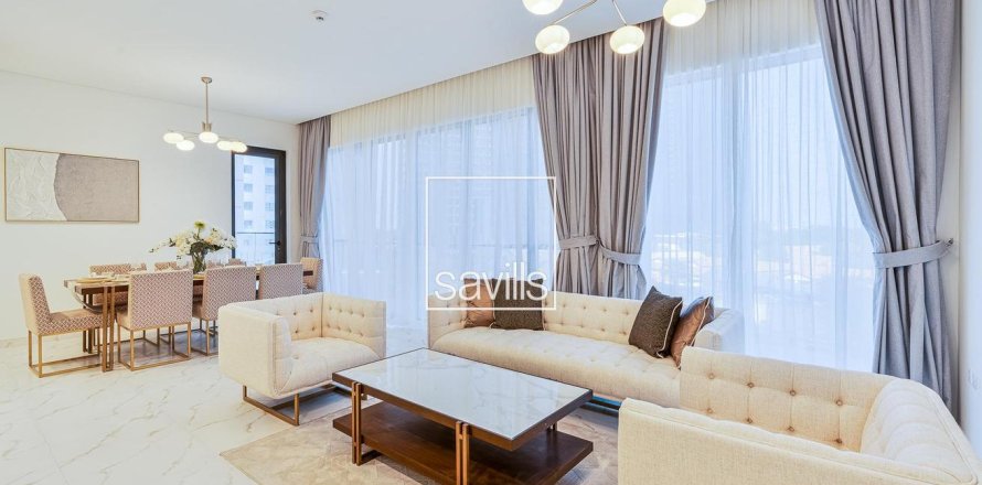 3 bedrooms Apartment in Al Khalidiya, UAE No. 194929