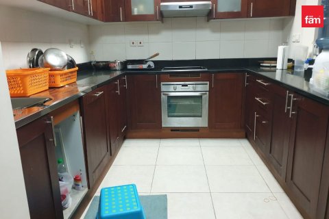 2 bedrooms Apartment in Dubai, UAE No. 188291 11