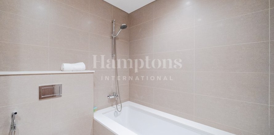 Квартира с 3 спальнями №125877