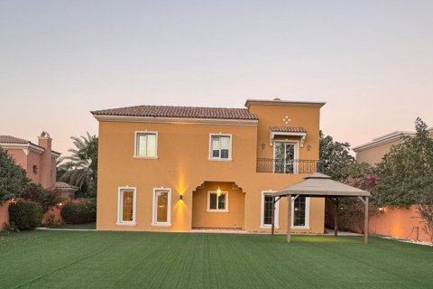 Villa de 4 dormitorios en Mirador La Coleccion, UAE No. 148070 4