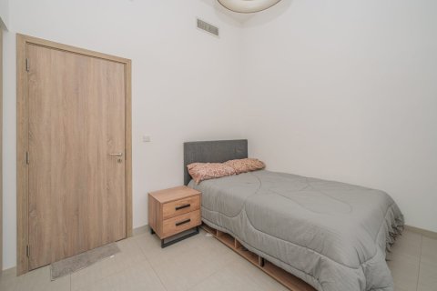 Квартира с 2 спальнями в Rawda Apartments, ОАЭ №148067 5
