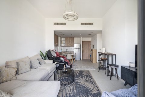 Квартира с 2 спальнями в Rawda Apartments, ОАЭ №148067 3