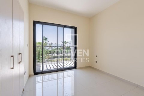 Townhouse de 3 dormitorios en Dubai, UAE No. 190725 6