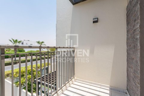 Townhouse de 3 dormitorios en Dubai, UAE No. 190725 13