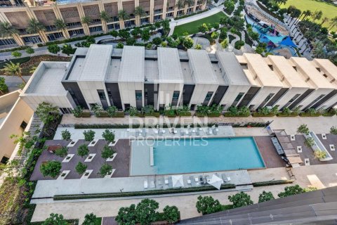 Apartment de 2 dormitorios en Creek Gate, UAE No. 190727 3