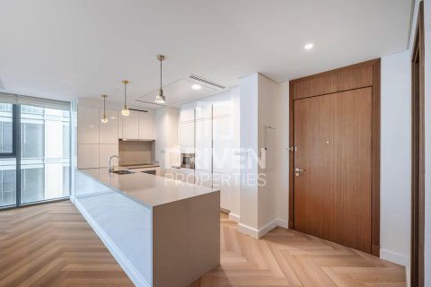 3 bedrooms Apartment in Al Wasl, UAE No. 137813 12