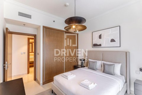 Квартира с 1 спальней в EMAAR Beachfront, ОАЭ №137814