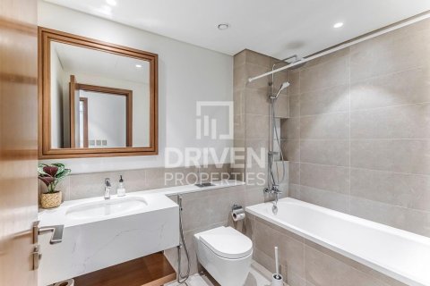 Квартира с 1 спальней в EMAAR Beachfront, ОАЭ №137814 5