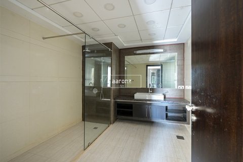 Apartment de 4 dormitorios  No. 112609 6
