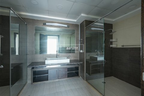 Apartment de 4 dormitorios  No. 112609 9
