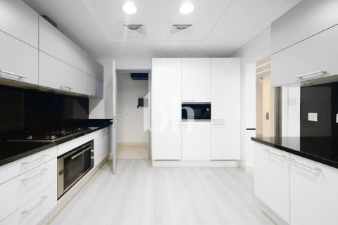 Вилла с 6 спальнями  №112614 11