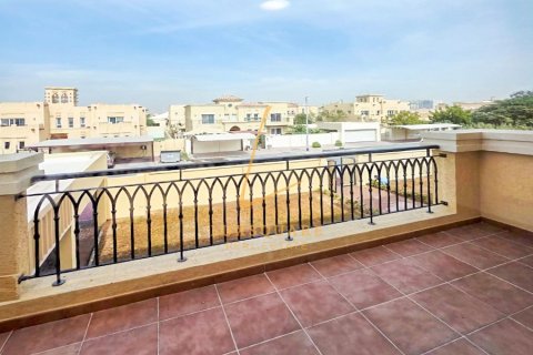 Villa de 5 dormitorios en Dubai Science Park, UAE No. 143193 10