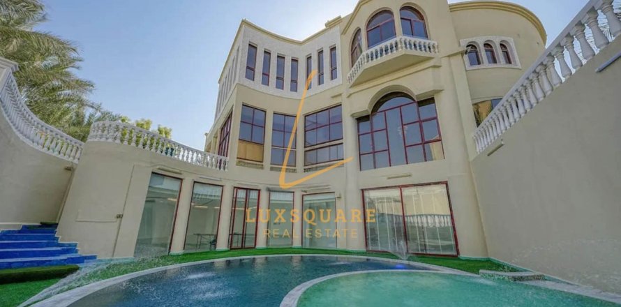 8 bedrooms Villa in Sector E, UAE No. 143191