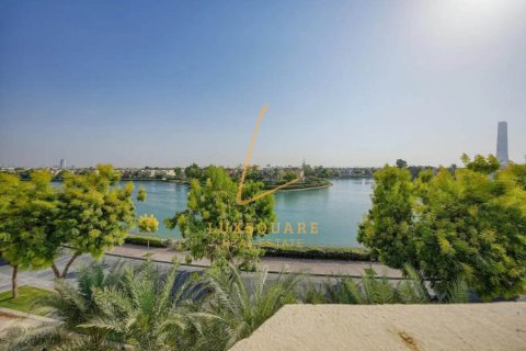 8 bedrooms Villa in Sector E, UAE No. 143191 16