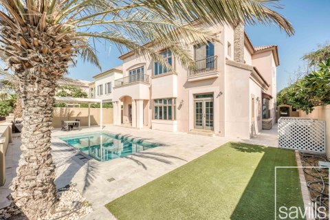 Вилла с 5 спальнями в Джумейра Гольф Эстейтс, ОАЭ №136498