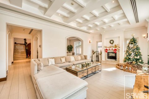 Вилла с 5 спальнями в Джумейра Гольф Эстейтс, ОАЭ №136498 4