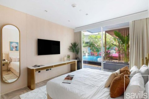 Квартира с 2 спальнями в FIVE Palm Jumeirah, ОАЭ №136493 11