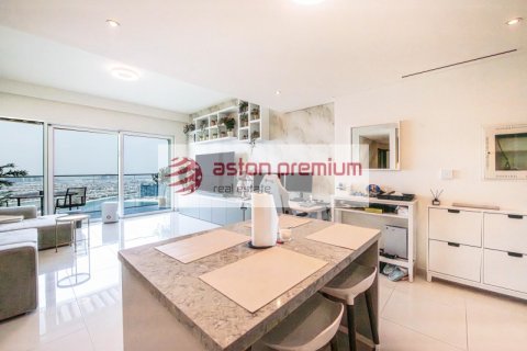 Appartement de 2 chambres à EMAAR Beachfront, UAE No. 164062 15