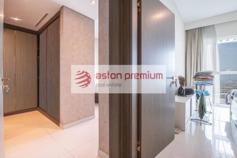 Appartement de 2 chambres à EMAAR Beachfront, UAE No. 164062 18