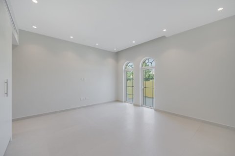 5 bedrooms Villa in Jumeirah Park, UAE No. 144829 19