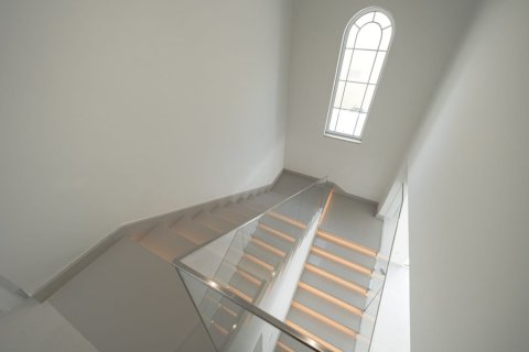 5 bedrooms Villa in Jumeirah Park, UAE No. 144829 5