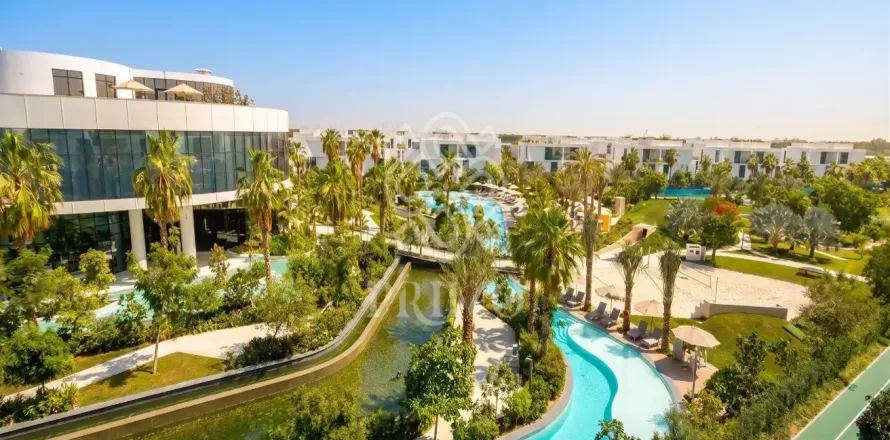 4 bedrooms Villa in Palm Jumeirah, UAE No. 164024