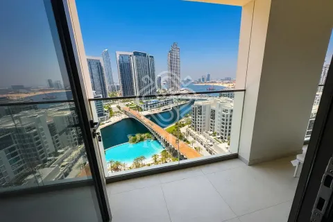 2 bedrooms Apartment in Dubai Healthcare City, UAE No. 164025