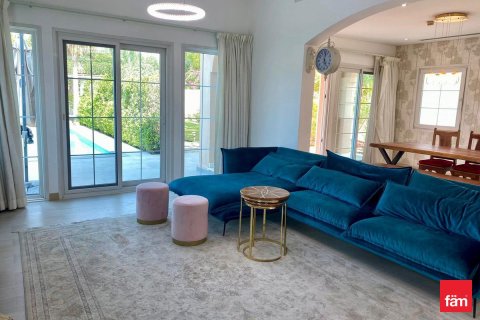 Villa de 2 chambres à Dubai, UAE No. 148637 4