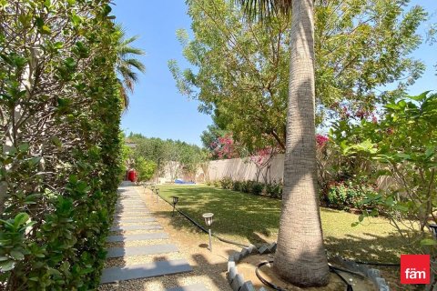 Villa de 2 chambres à Dubai, UAE No. 148637 17