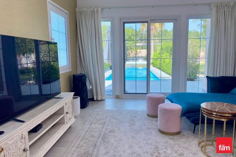 Villa de 2 chambres à Dubai, UAE No. 148637 7