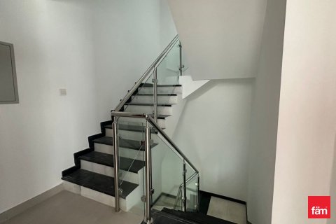 Villa de 4 dormitorios  No. 108169 12
