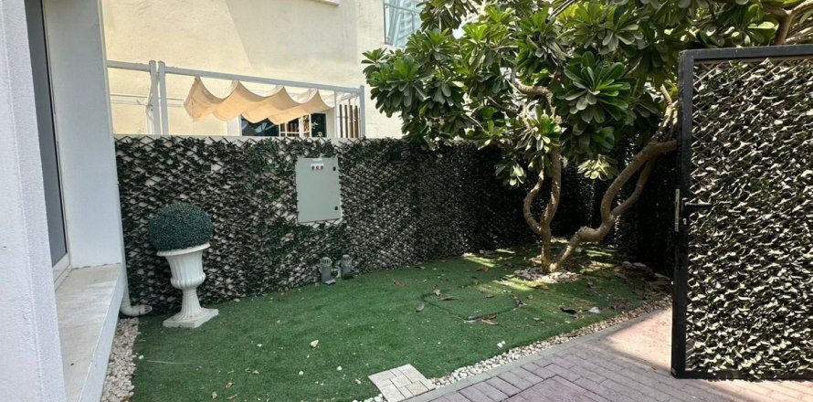 Villa de 4 dormitorios  No. 108169