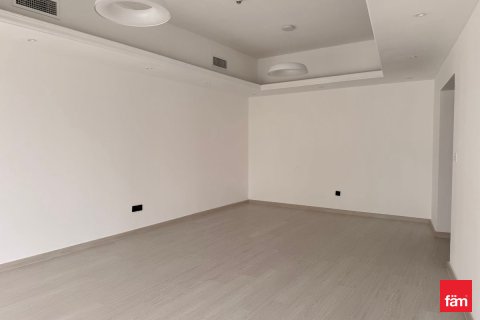 2 bedrooms Apartment in Dubai, UAE No. 143440 3