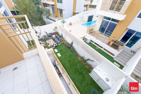 3 bedrooms Townhouse in Dubai, UAE No. 143438 3
