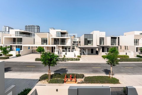 Villa de 5 dormitorios  No. 120933 5