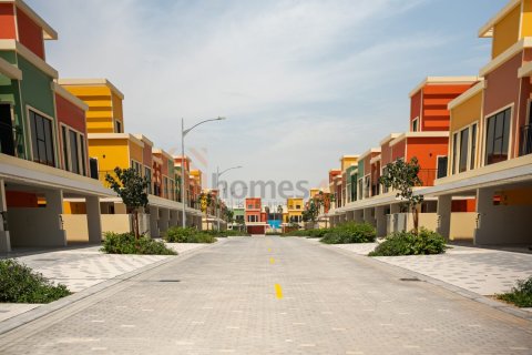 Townhouse de 5 dormitorios en Damac Lagoons, UAE No. 155202