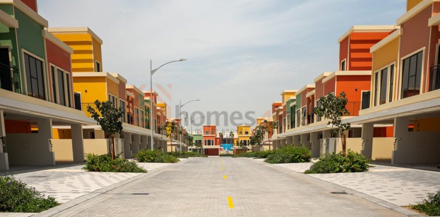 5 bedrooms Townhouse in Damac Lagoons, UAE No. 155202
