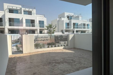 Villa de 3 dormitorios en The Valley, UAE No. 155200 4