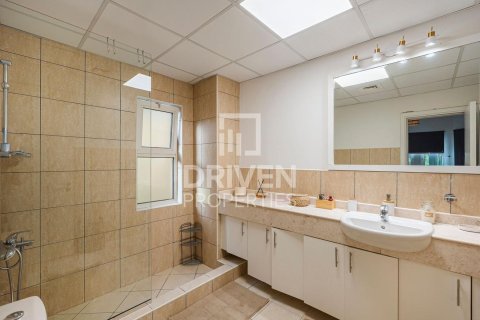 Villa de 5 chambres à The Villa, UAE No. 138414 15