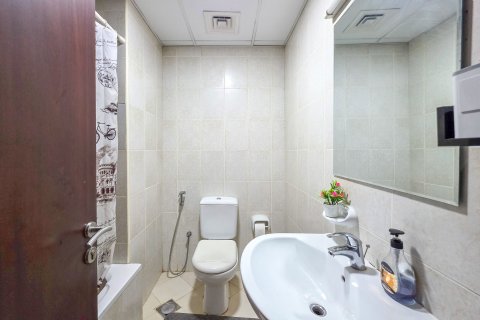 2 bedrooms Apartment in Dubai Sports City, UAE No. 210437 17