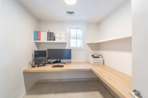 3 bedrooms Townhouse in Dubai, UAE No. 148508 11