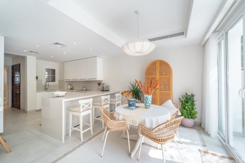 3 bedrooms Townhouse in Dubai, UAE No. 148508 7