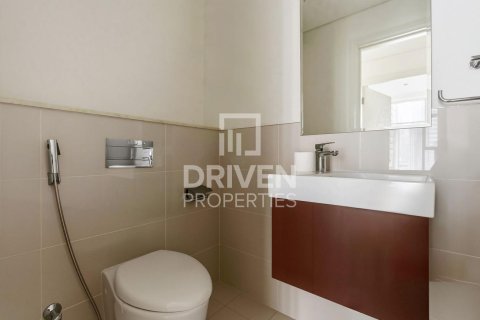 Appartement de 2 chambres à BLVD Crescent, UAE No. 202061 15