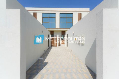 Townhouse de 2 dormitorios en Abu Dhabi, UAE No. 141749 30